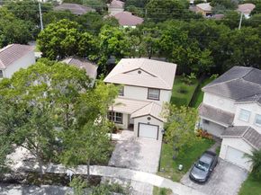 1316 SE 18th Ter, Homestead FL 33035