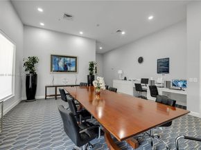 18800 NE 29th Ave 230, Aventura FL 33180