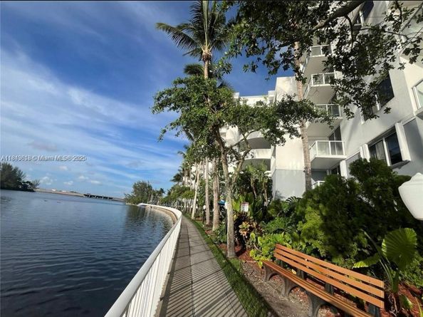 5091 NW 7th St 109, Miami FL 33126