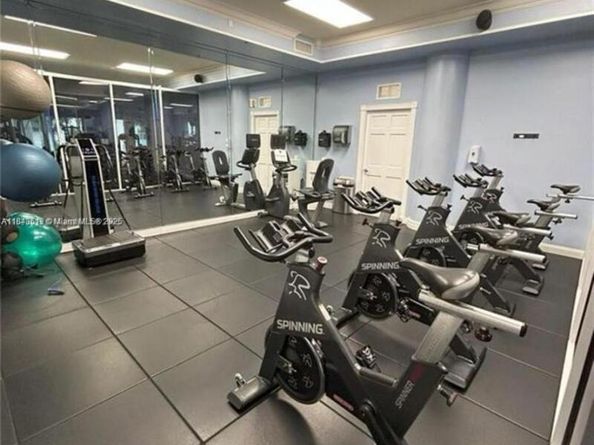 5091 NW 7th St 109, Miami FL 33126