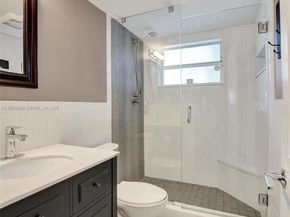 1212 SE 2nd Ct 301, Fort Lauderdale FL 33301