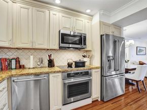 1212 SE 2nd Ct 301, Fort Lauderdale FL 33301