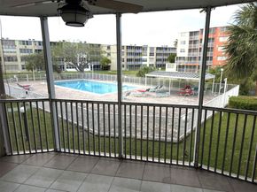 1710 NE 191st St 2093, Miami FL 33179