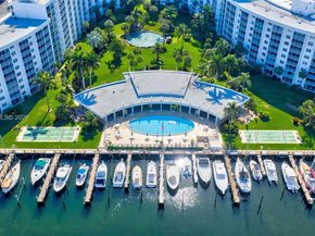 2731 NE 14th St Cswy 919, Pompano Beach FL 33062