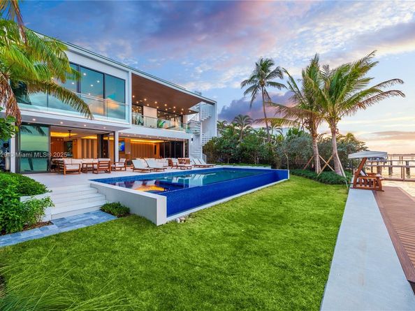 1785 Cleveland Rd, Miami Beach FL 33141
