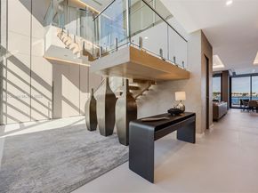 1785 Cleveland Rd, Miami Beach FL 33141