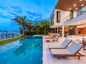 1785 Cleveland Rd, Miami Beach FL 33141