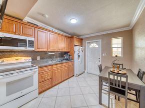 4150 E 9th Ct, Hialeah FL 33013