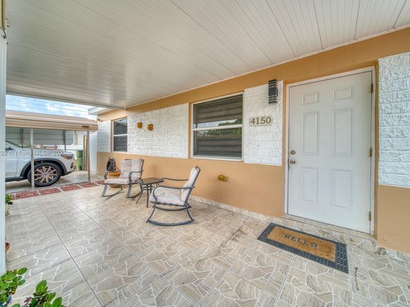 4150 E 9th Ct, Hialeah FL 33013