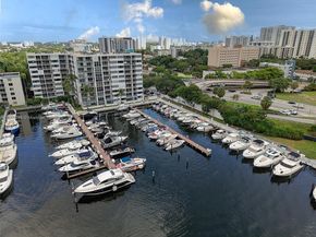 1700 N N River Dr 406, Miami FL 33125