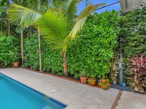 1536 Alegriano Ave, Coral Gables FL 33146