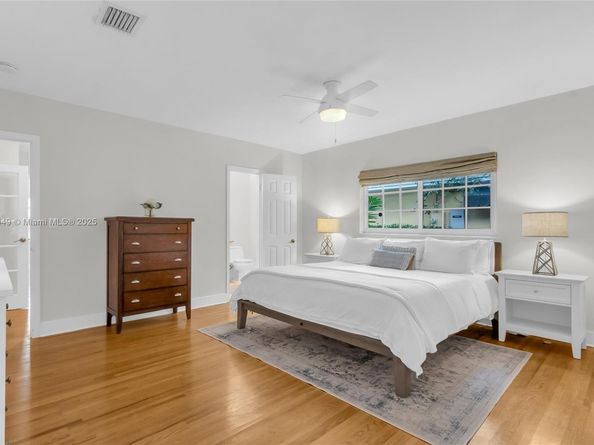 1536 Alegriano Ave, Coral Gables FL 33146