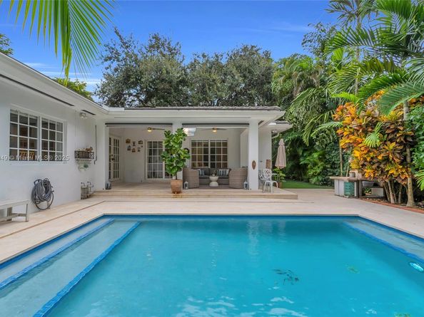 1536 Alegriano Ave, Coral Gables FL 33146