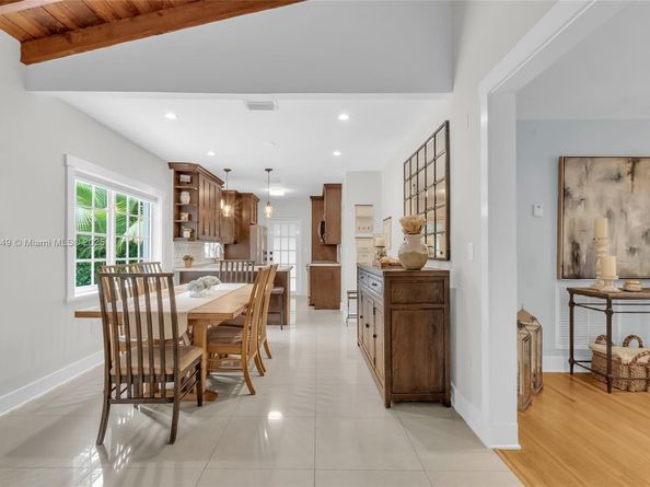 1536 Alegriano Ave, Coral Gables FL 33146