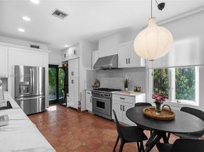 1028 NE 84th St, Miami FL 33138