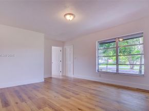 21440 N Miami Ave, Miami Gardens FL 33169