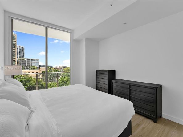 2678 Tigertail Ave 513, Miami FL 33133