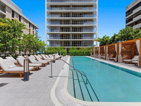 2678 Tigertail Ave 513, Miami FL 33133