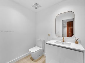 2678 Tigertail Ave 513, Miami FL 33133