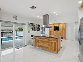 2918 Cleveland St, Hollywood FL 33020