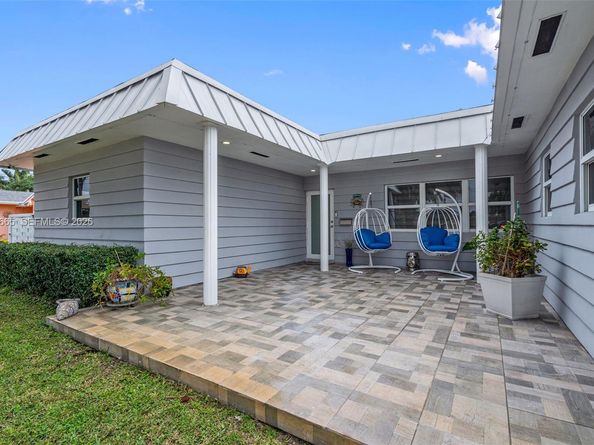 2918 Cleveland St, Hollywood FL 33020