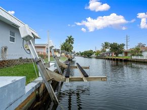 2918 Cleveland St, Hollywood FL 33020