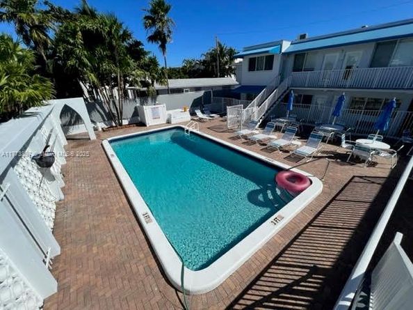 4228 N Ocean Dr 17, Lauderdale By The Sea FL 33308