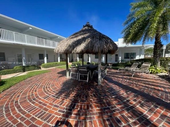 4228 N Ocean Dr 17, Lauderdale By The Sea FL 33308