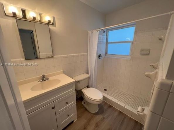 4228 N Ocean Dr 17, Lauderdale By The Sea FL 33308
