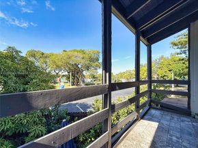 7034 SW 112th Ct, Miami FL 33173