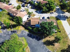 7034 SW 112th Ct, Miami FL 33173