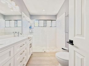 7034 SW 112th Ct, Miami FL 33173