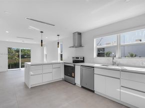 4008 Greenwood Ave, West Palm Beach FL 33407