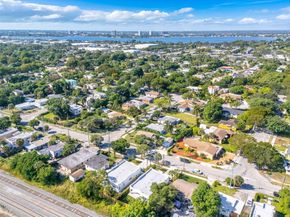 4008 Greenwood Ave, West Palm Beach FL 33407