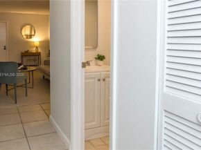 6675 W 4th Ave 203, Hialeah FL 33012