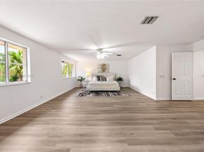 1906 Timberline Rd, Weston FL 33327