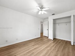 1906 Timberline Rd, Weston FL 33327