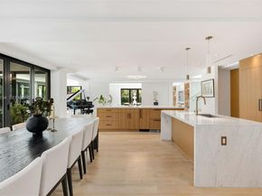 795 Lakeview Dr, Miami Beach FL 33140