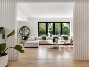 795 Lakeview Dr, Miami Beach FL 33140