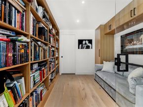 795 Lakeview Dr, Miami Beach FL 33140