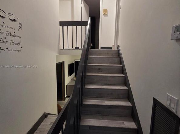 8656 SW 154th Cir Pl 4A, Miami FL 33193