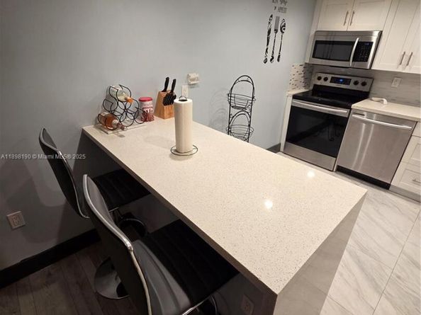 8656 SW 154th Cir Pl 4A, Miami FL 33193