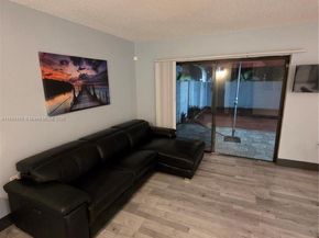 8656 SW 154th Cir Pl 4A, Miami FL 33193