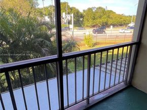 8850 Fontainebleau Blvd 202, Miami FL 33172