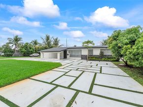 2261 Utopia Dr, Miramar FL 33023