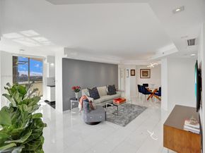 1000 E Island Blvd 2103, Aventura FL 33160