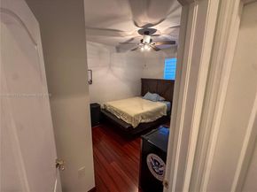 16368 SW 43rd Ter, Kendall FL 33185