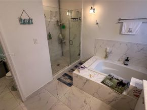 16368 SW 43rd Ter, Kendall FL 33185