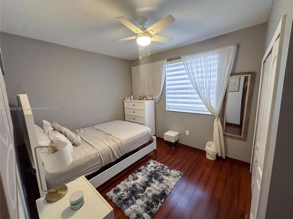 16368 SW 43rd Ter, Kendall FL 33185