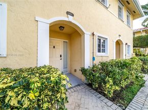 2040 NE 167th St 3128, North Miami Beach FL 33162